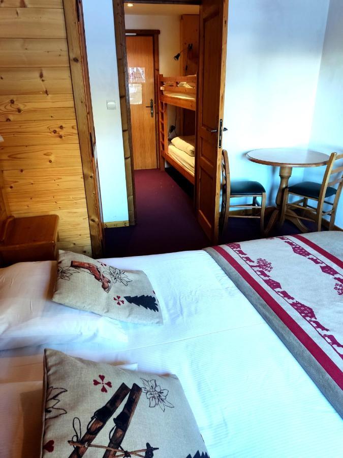 Epicea Lodge Hotel Et Camping Пралоньян-ла-Вануаз Екстер'єр фото
